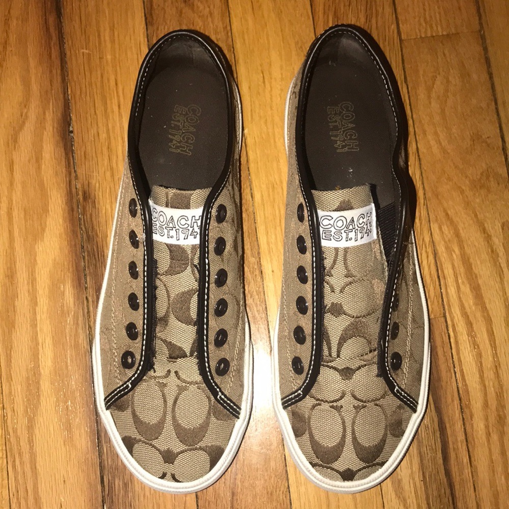 COACH Classic Canvas Sneakers w/ box